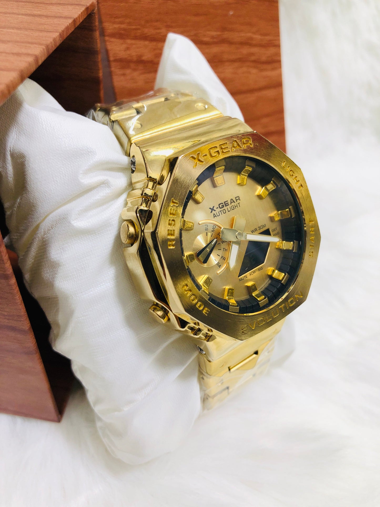 XGEAR WORLD TIME WATCH-XG2232