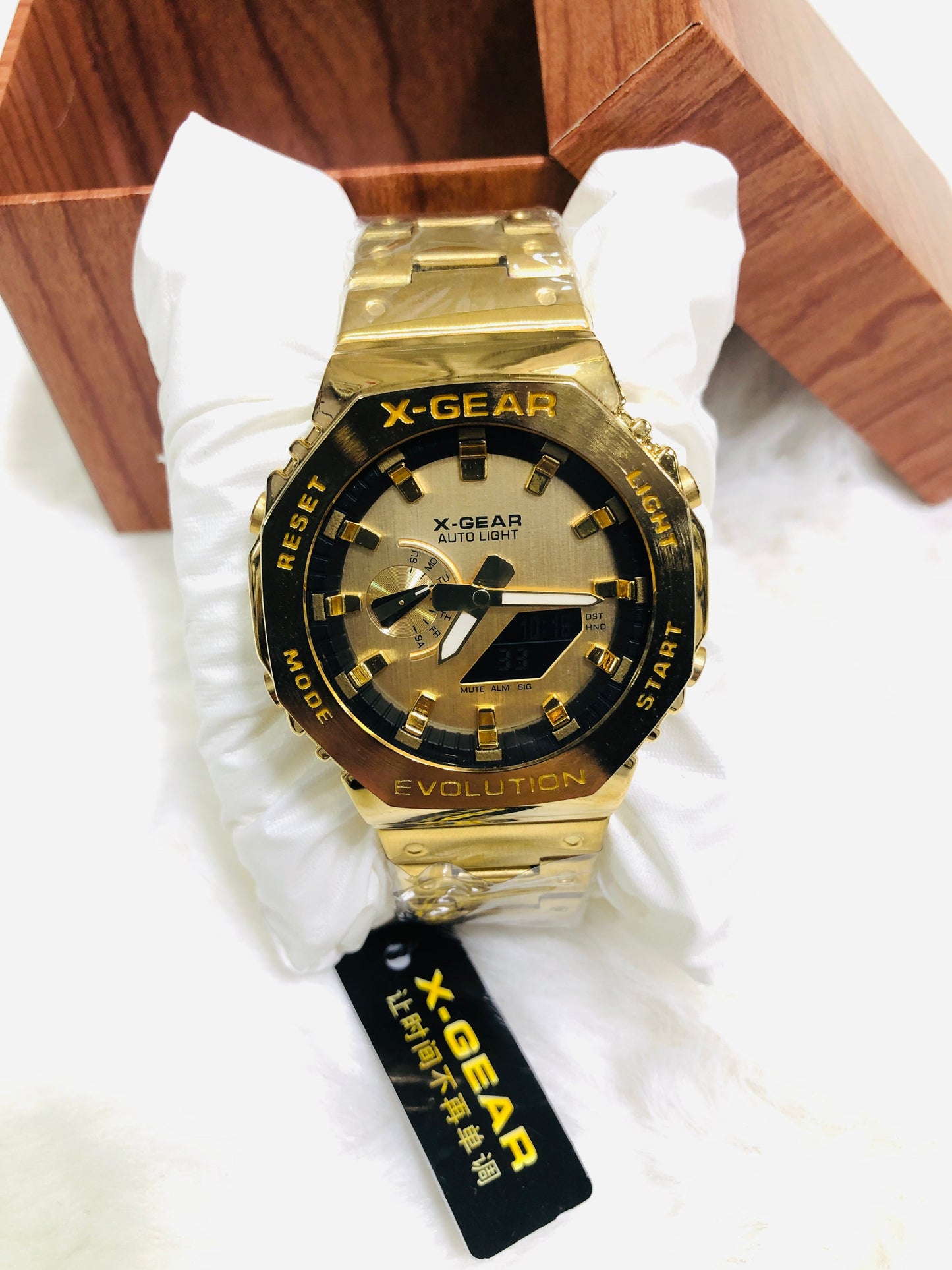XGEAR WORLD TIME WATCH-XG2232