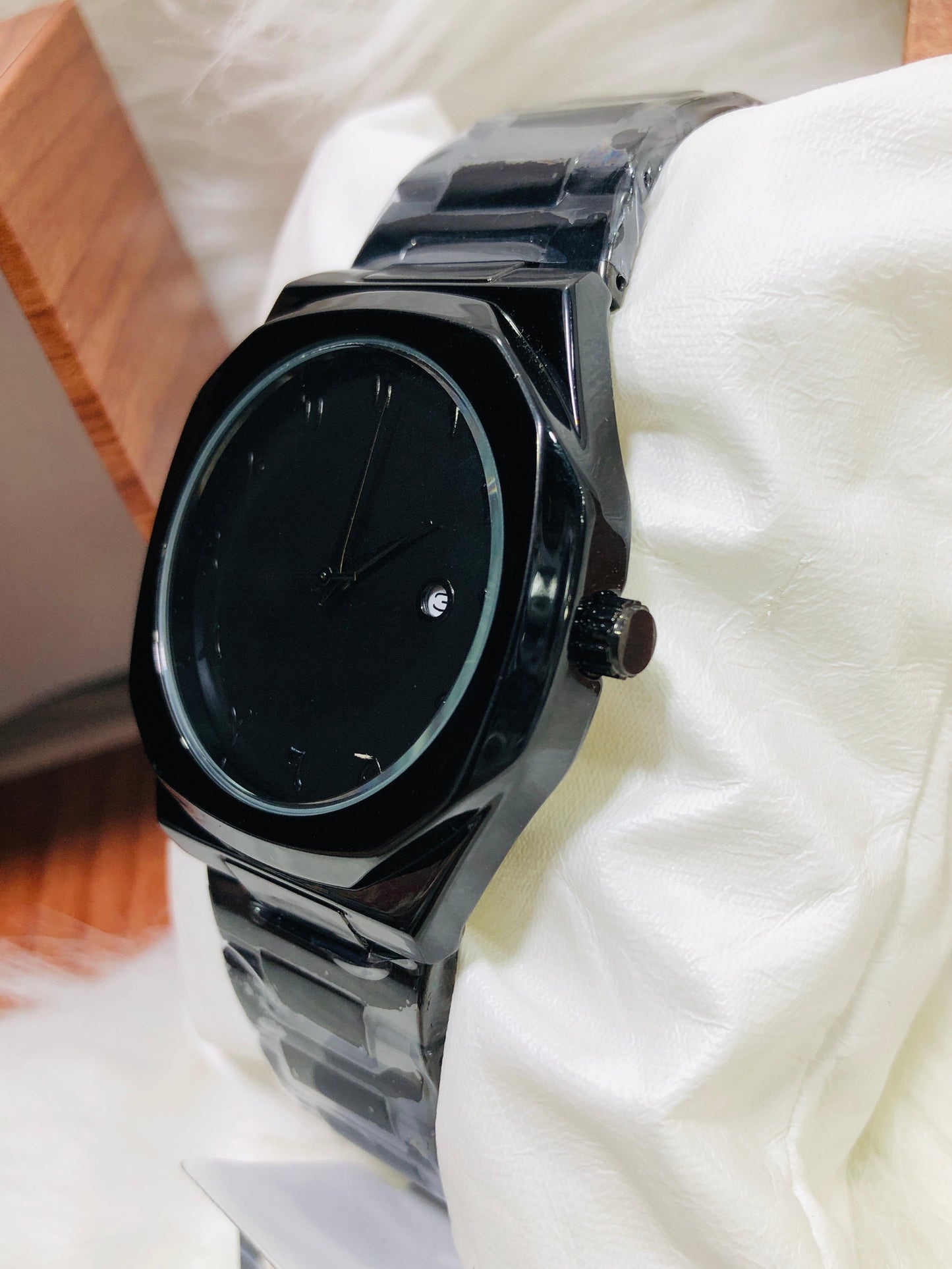 Original Ticarto Black Arabic Aura Watch